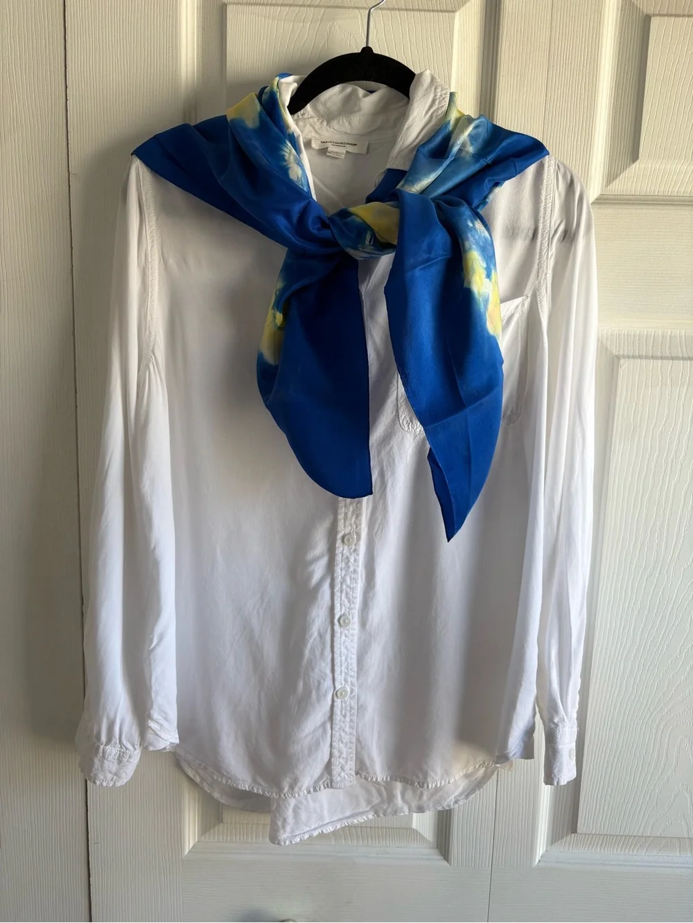 Hand Made In Bermuda By Jessica Tie-Dye Blue Yellow Fluid Art Silk Scarf 34*34